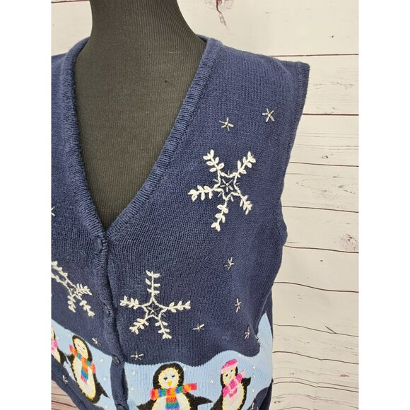 Vintage Womens Winter Sweater Vest Blue Knitted with Penguins and Snowflakes Siz - Picture 9 of 13